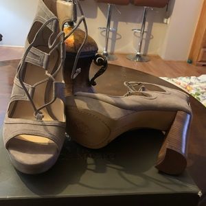 Vince Camuto shoe